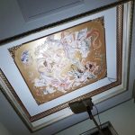 Angelo singolo Pittura spirituale Protezione Arte sacra moderna Ali d'angelo Atmosfera di pace Fede e Luce
